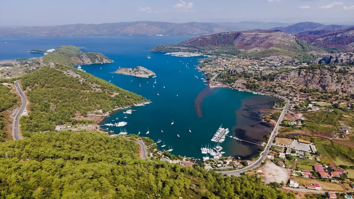 Marmaris Yacht Charter