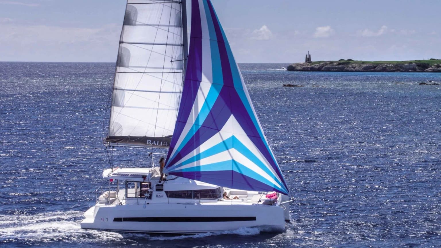 Miriel 4.1: Konforlu Catamaran Tatili - Fotoğraf 5