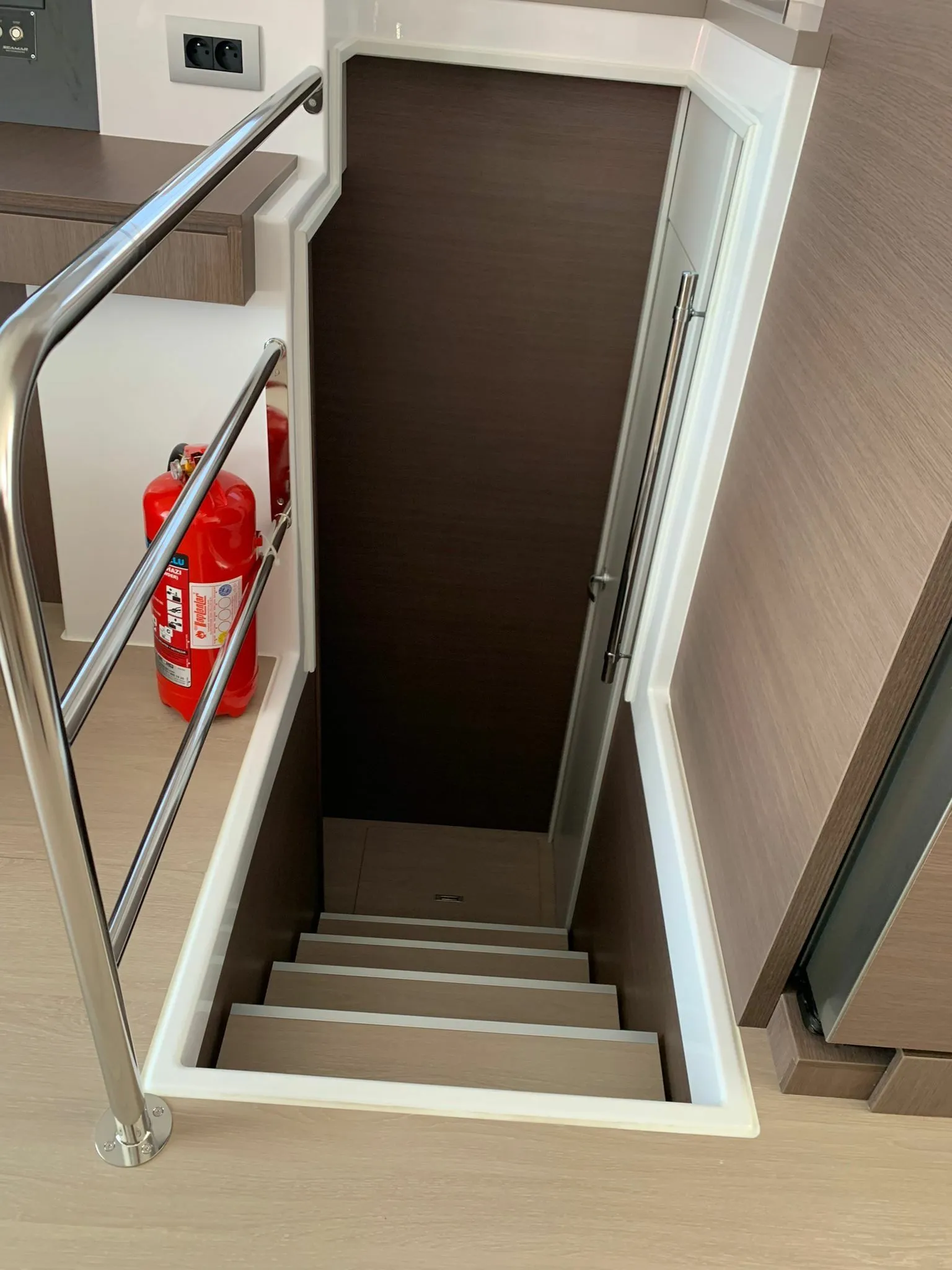 Ani Yasa: Luxe Catamaran with Flybridge & Chef - Fotoğraf 5