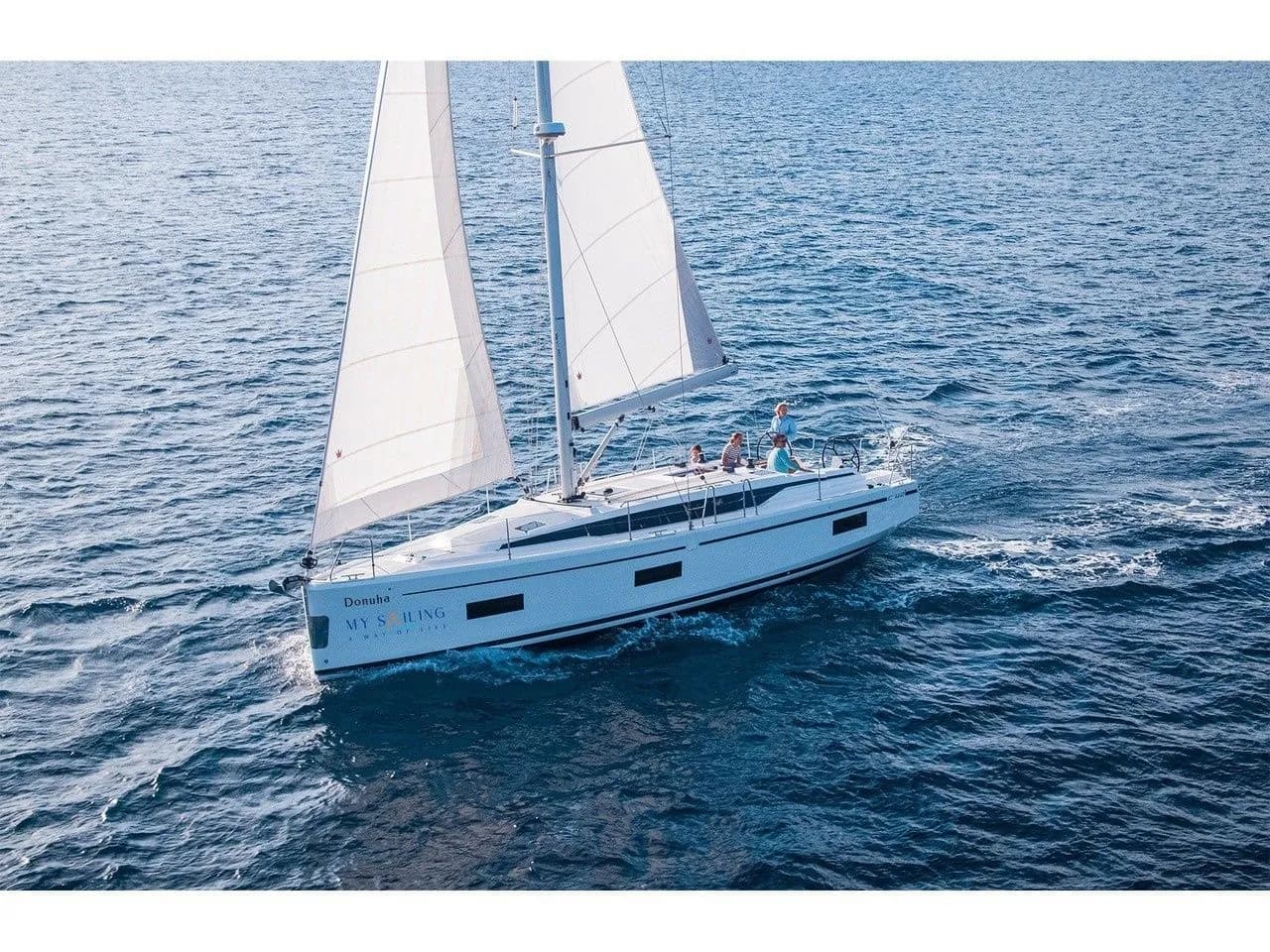 Donuha - Bavaria C42: 3 каюты, 6 гостей - Fotoğraf 1