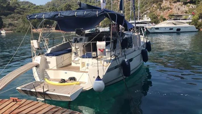 Zenith 3: Sleek 3-Cabin Sailing Escape - Fotoğraf 3
