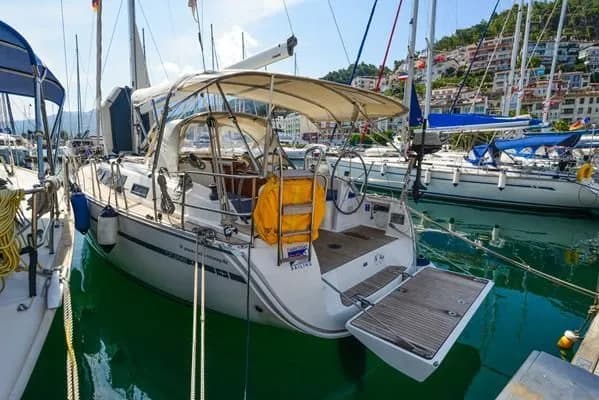 Kedi Cruiser 37: Stylish 3-Cabin Sailing Yacht - Fotoğraf 4