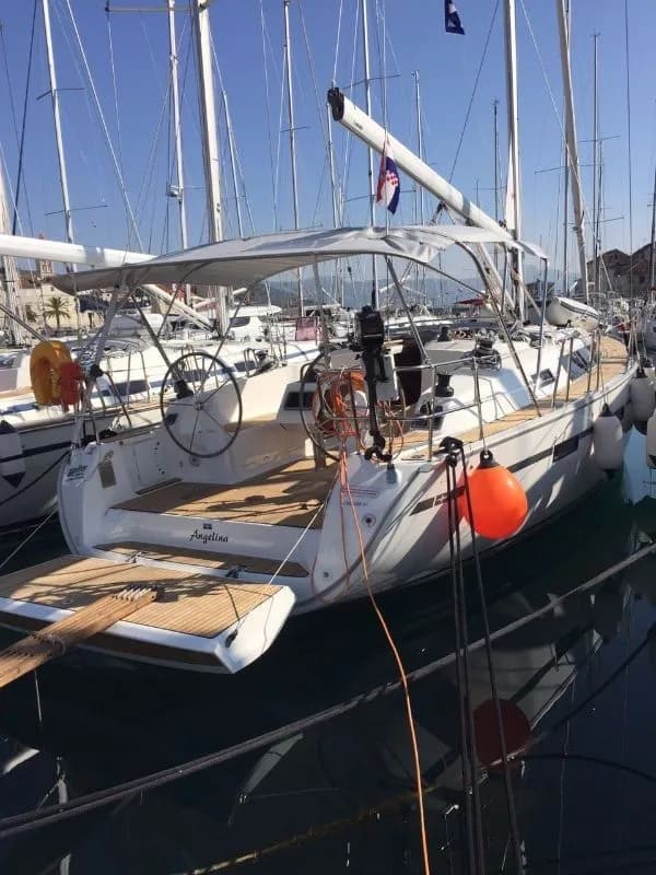 Angelina Cruiser 41: Komfort & Abenteuer auf See - Fotoğraf 3