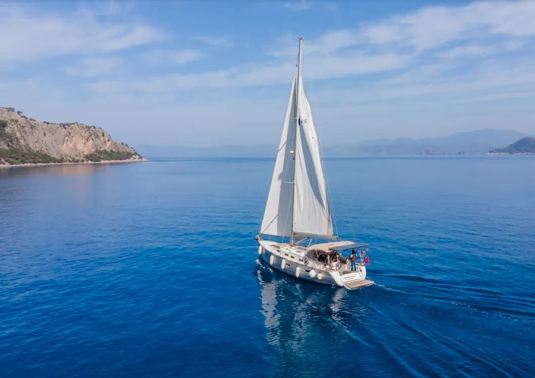 Fethiye'de Konforlu Bavaria Cruiser 45 - Fotoğraf 5