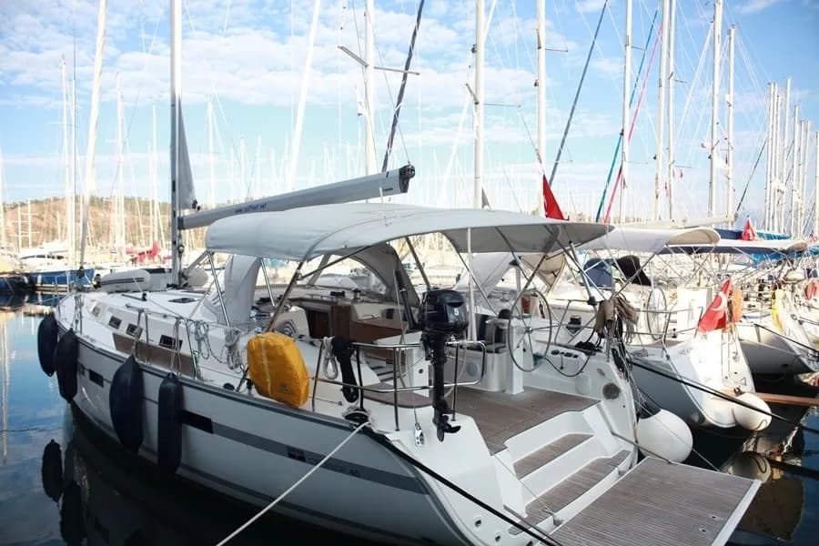 Sail Bravo: Spacious Comfort & Sailing Fun - Fotoğraf 5