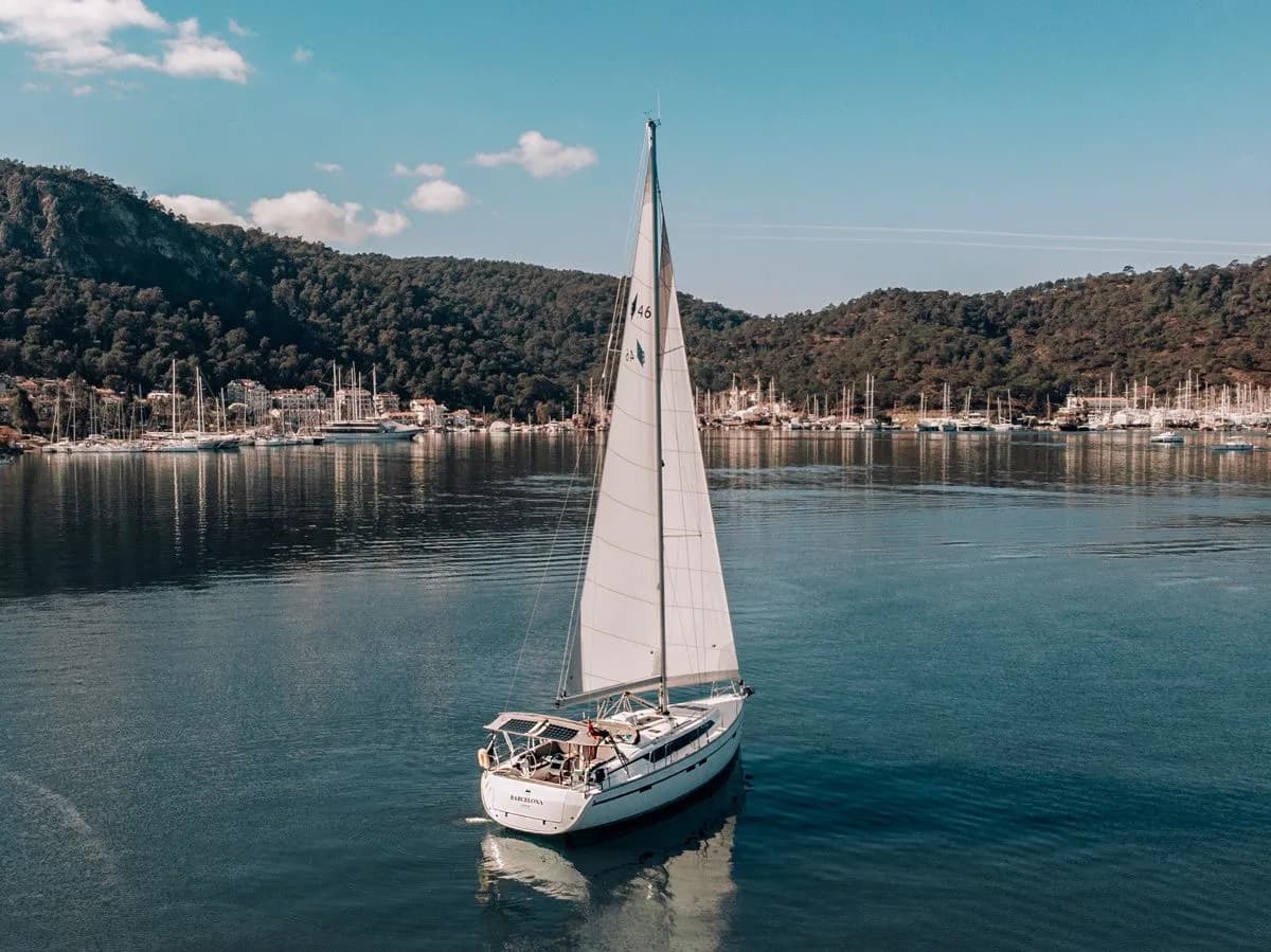 Barcelona Cruiser 46: Простор и комфорт в Фетхие - Fotoğraf 5