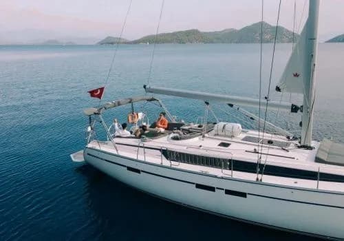 Fethiye'de Konforlu Bavaria Cruiser 46 - Fotoğraf 3