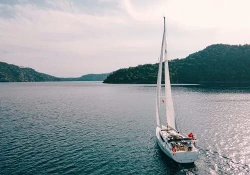 Fethiye'de Konforlu Bavaria Cruiser 46 - Fotoğraf 5