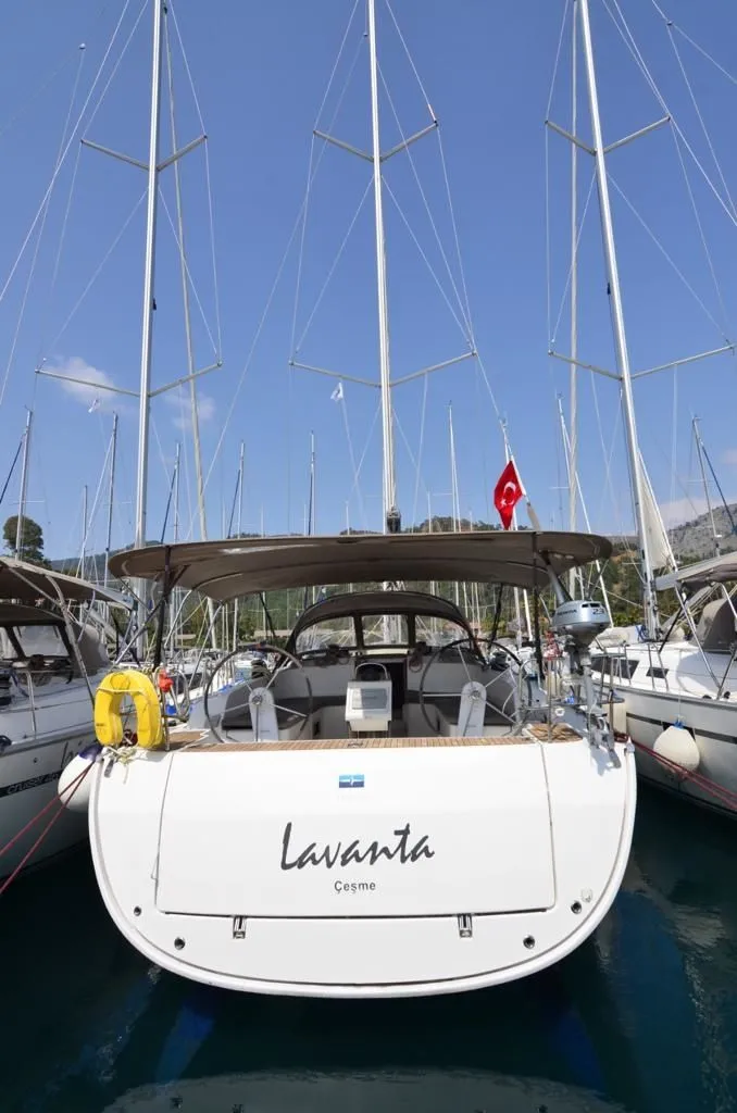 Lavanta Cruiser 46: Комфорт и стиль под парусами - Fotoğraf 3