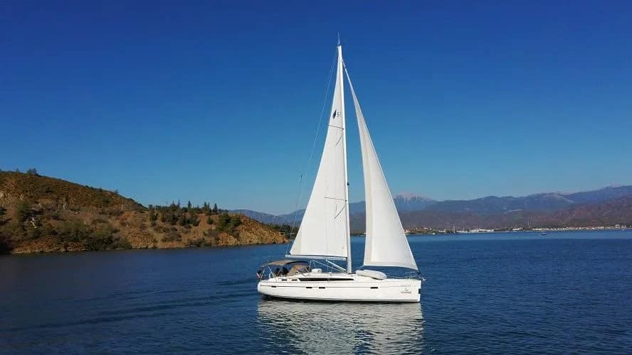 Bavaria Cruiser 51