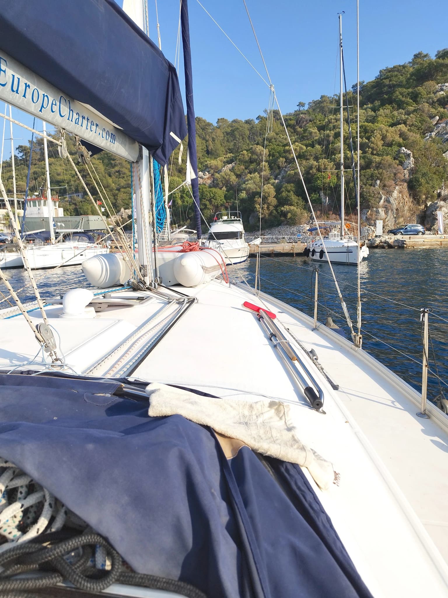 Liberty Cyclades 43.4: Konforlu Yelken Keyfi - Fotoğraf 3