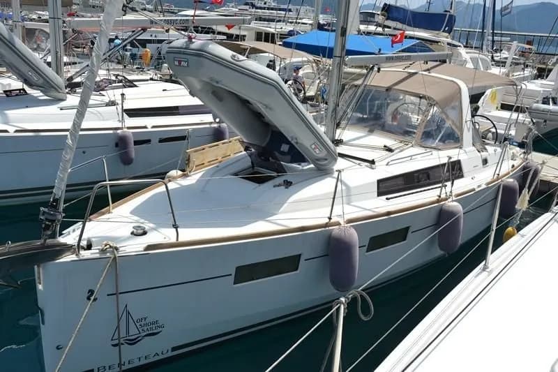 Blondi: Beneteau Oceanis 35, 3 Kabin, Marmaris - Fotoğraf 3