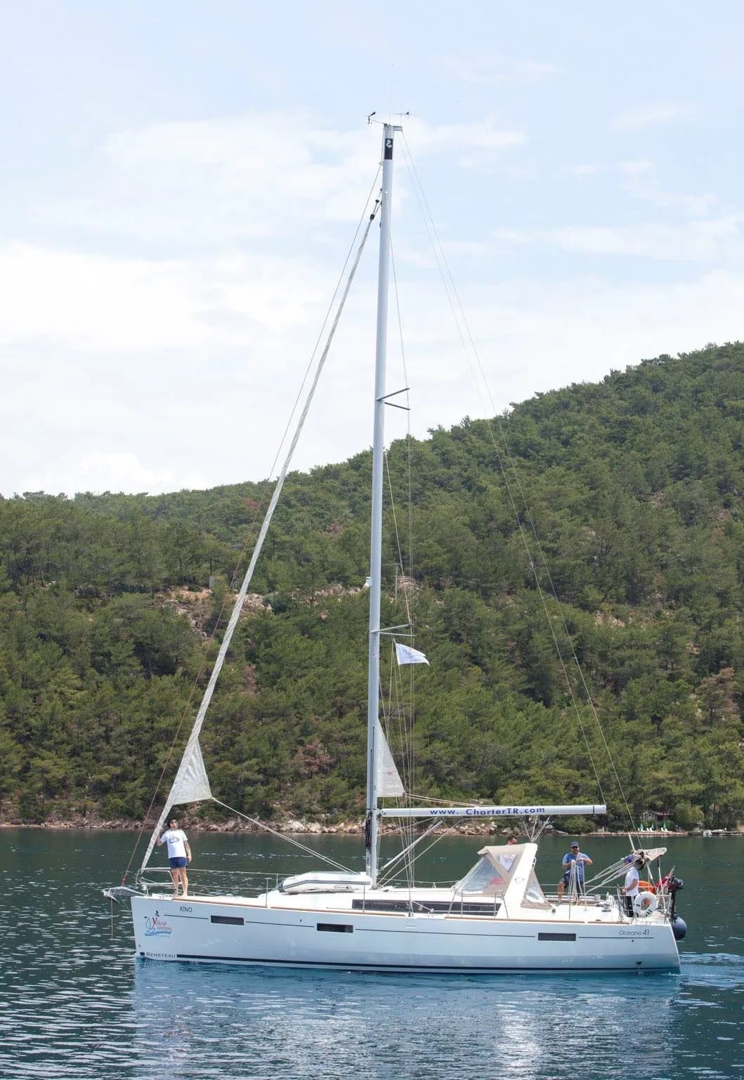 Kino Oceanis 41: Spacious & Cozy Sailing Escape - Fotoğraf 5