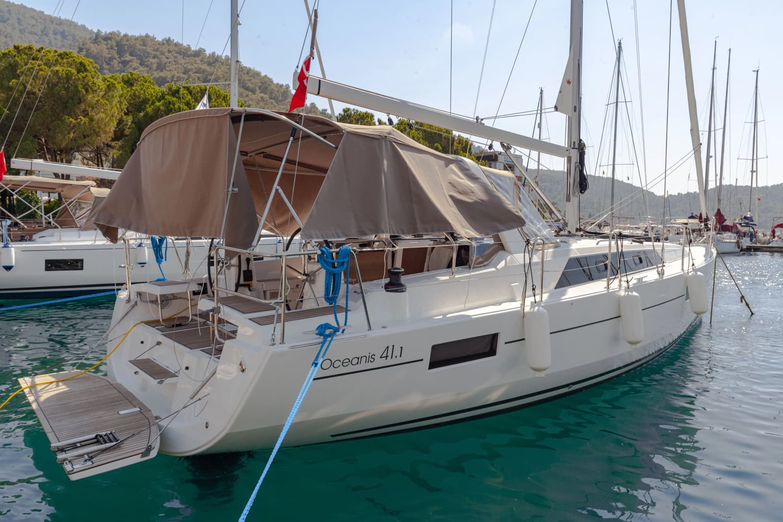 Sail Orion: Konforlu 3 Kabin, Buz Yapıcı ve Fırınlı Yelken Keyfi - Fotoğraf 4