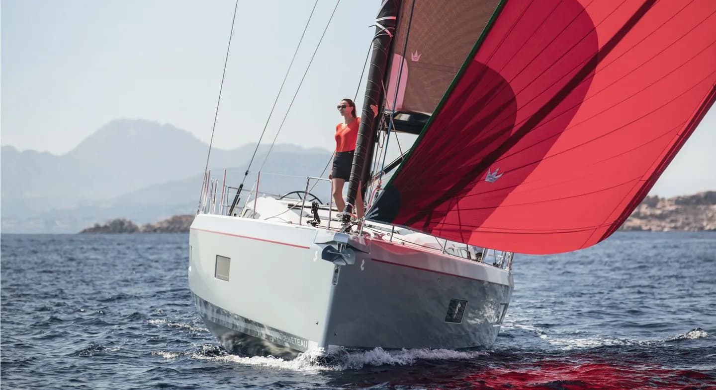 East: Beneteau Oceanis 51.1 – Простор и комфорт - Fotoğraf 3