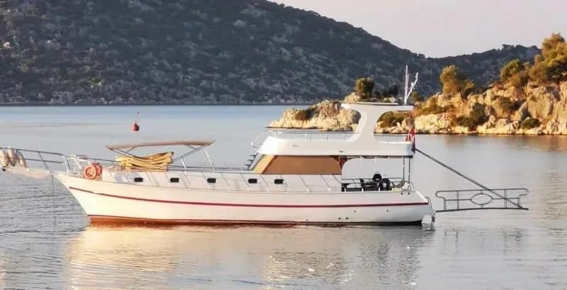 17m Demre 3 Cabin Motor Yacht Hire