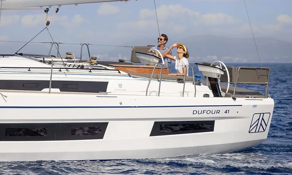 Luka 41: Sleek Sailing with 3 Cozy Cabins - Fotoğraf 4