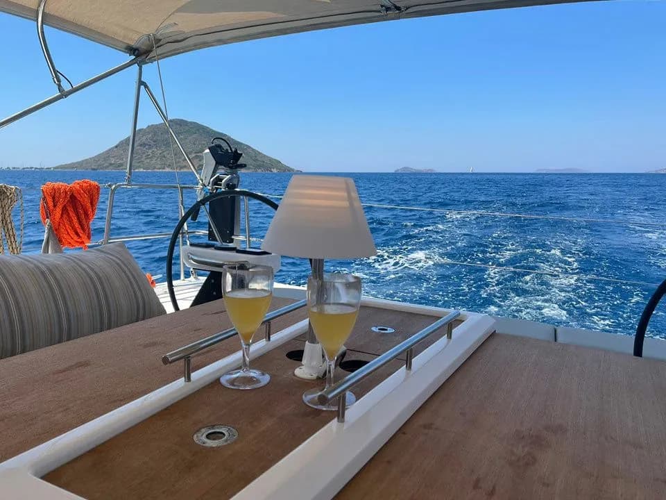Isabella 430: Konforlu ve Genç Rüzgarın Keyfi - Fotoğraf 4