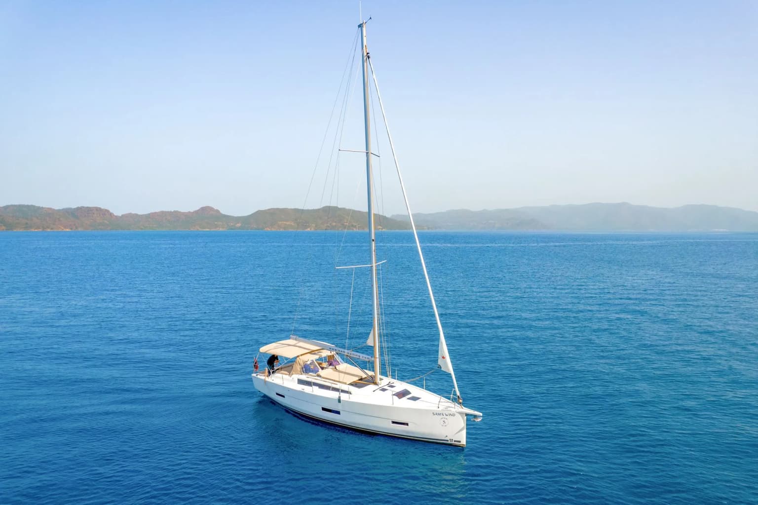Sam's Wind: Stylish 3-Cabin Sailing Yacht - Fotoğraf 4