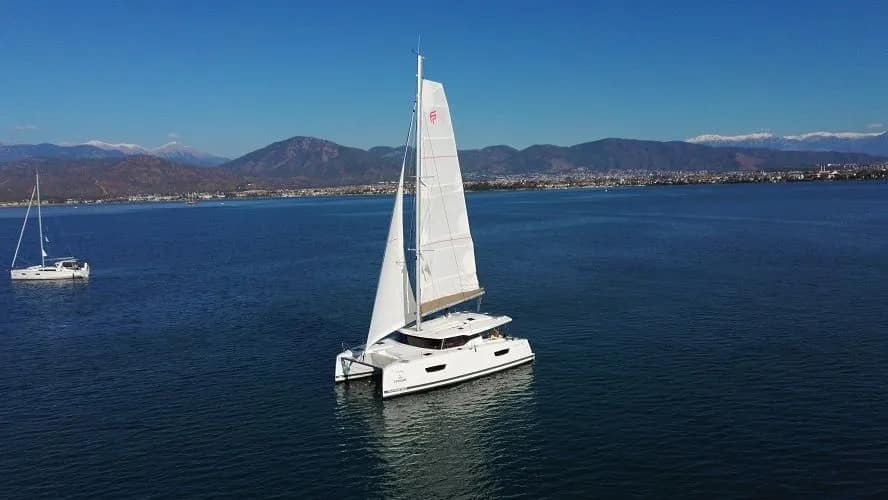 Fountaine Pajot Astrea 42