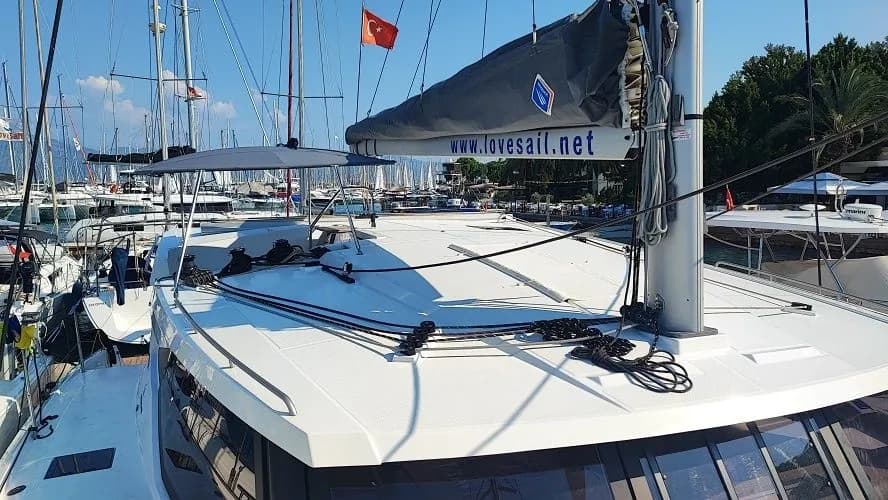 Blue Orion: Spacious 5-Cabin Catamaran Escape - Fotoğraf 4