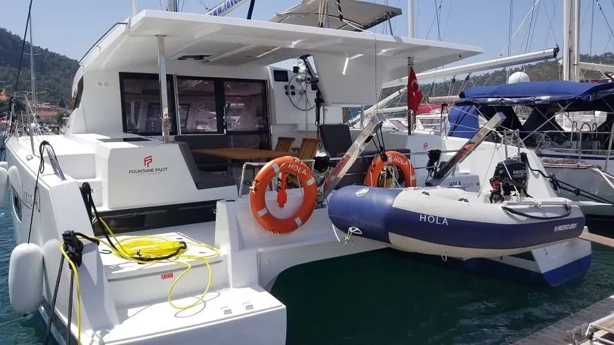 Fethiye'de 4 Kabinli Konforlu Catamaran - Fotoğraf 5
