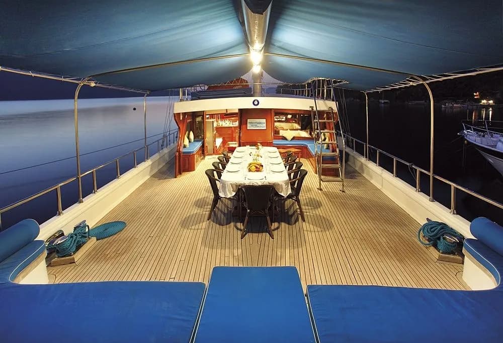Saraylı 1: Luxe Gulet with 5 Cabins & Climate Comfort - Fotoğraf 5