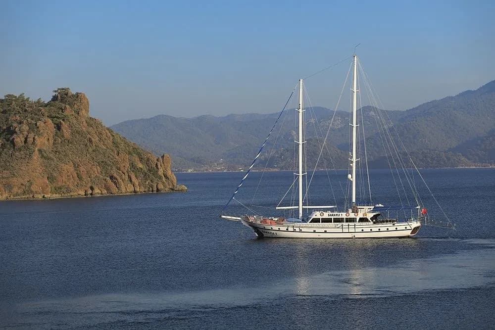 Saraylı 1: Luxe Gulet with 5 Cabins & Climate Comfort - Fotoğraf 2