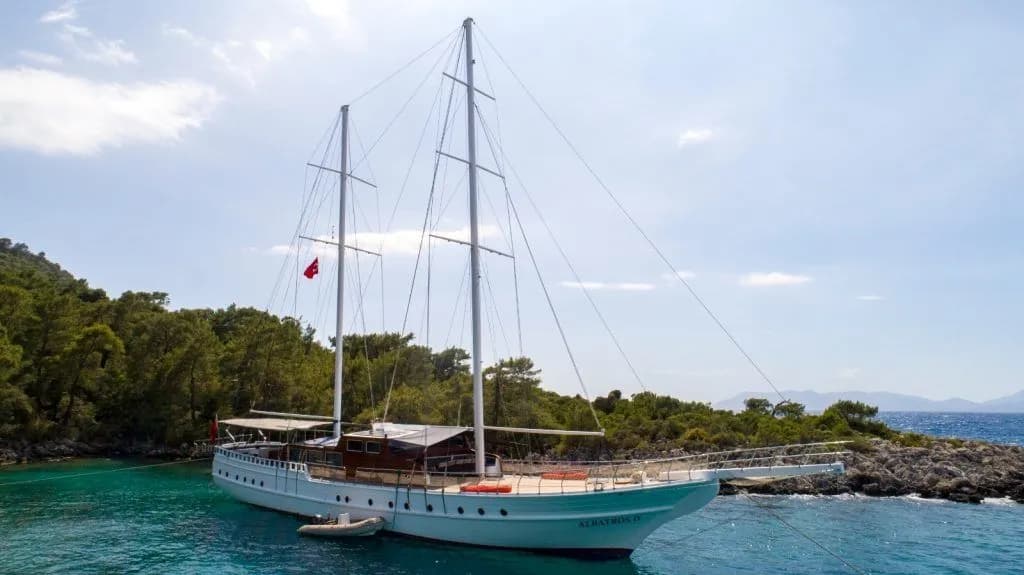 Albatros D: Luxury Gulet with 10 Cabins & Water Sports - Fotoğraf 2
