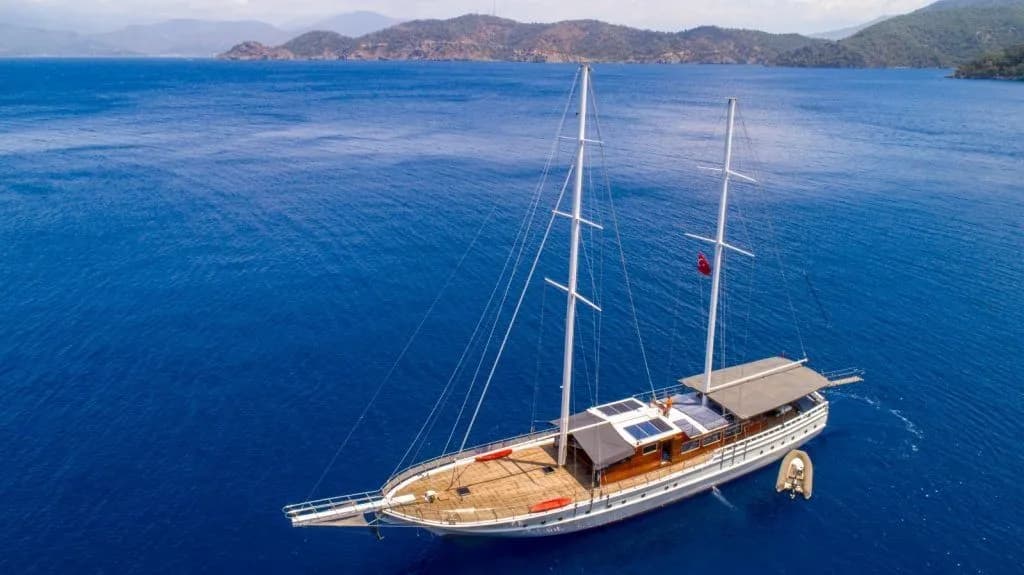 Albatros D: Luxury Gulet with 10 Cabins & Water Sports - Fotoğraf 5