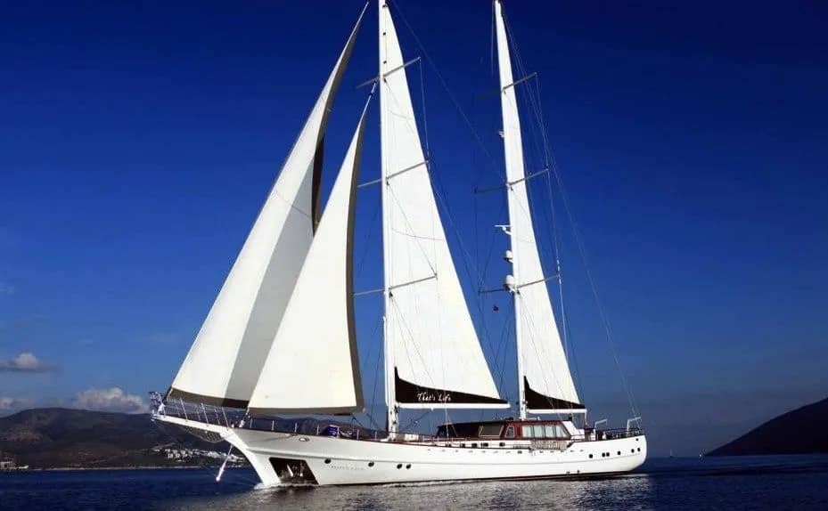 Charter a 38.74m 5 Cabin Gulet in Bodrum