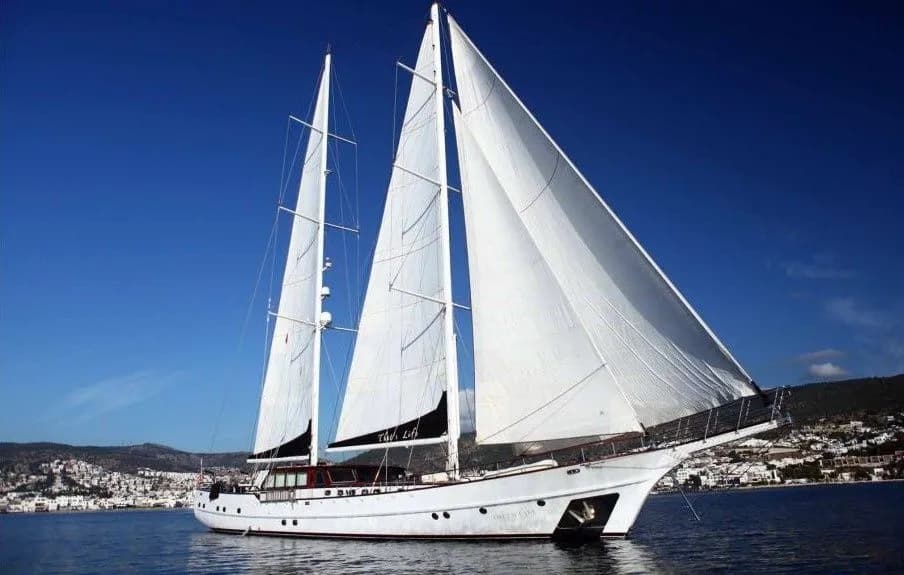 That's Life: Luxury Gulet with 5 Toilets & Water Sports - Fotoğraf 4
