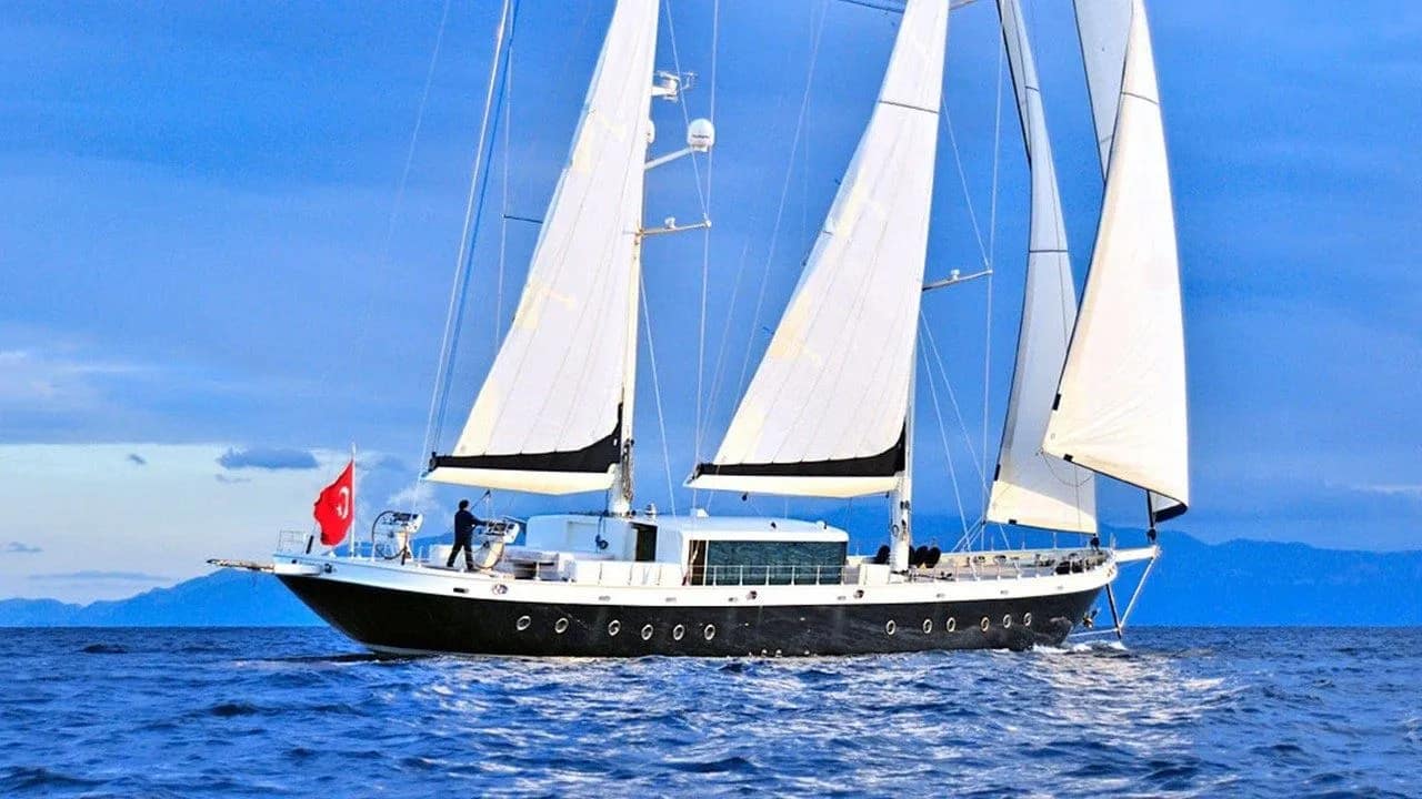 Tuyika S