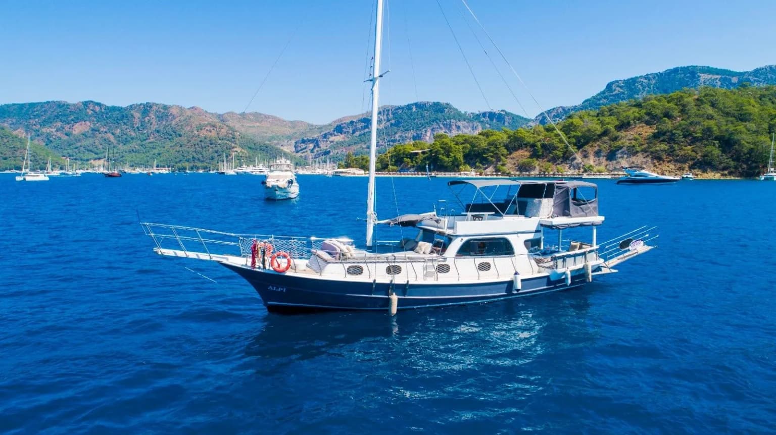 Alpi Gulet: Komfort & Wasserspaß in Göcek - Fotoğraf 4