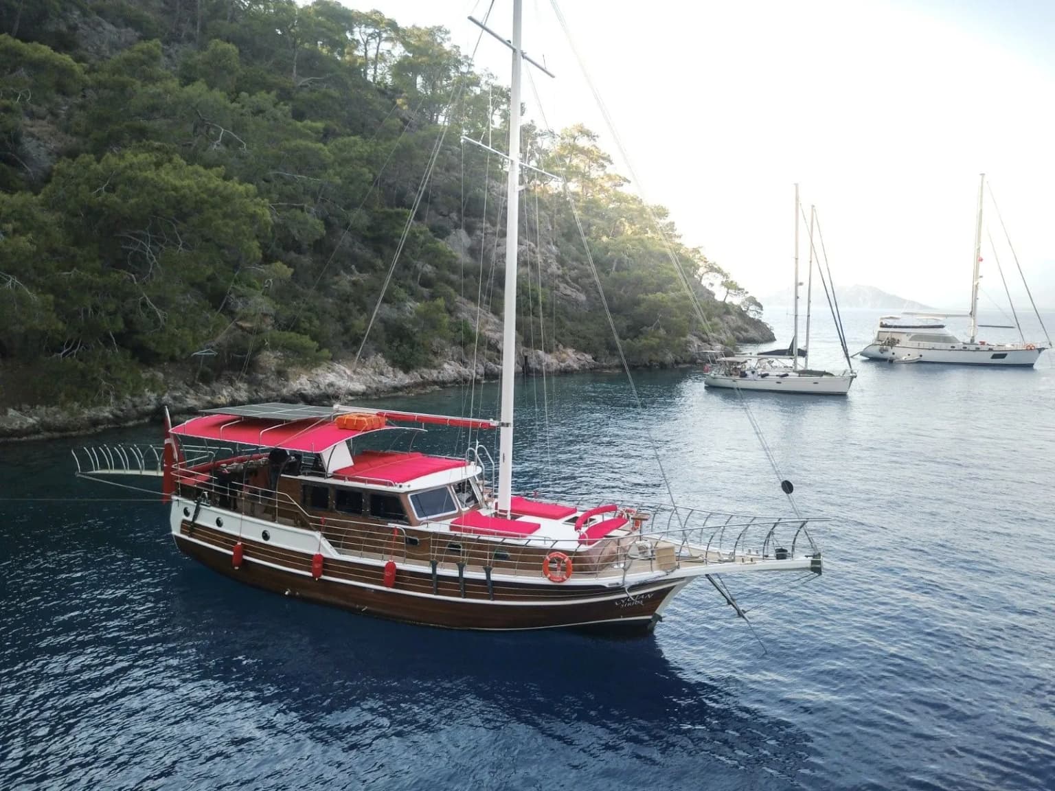 Lycian Sirius: Luxury Gulet with 4 Cabins & Water Sports - Fotoğraf 1