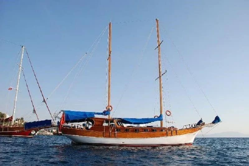 Luxuriöse Gulet Deniz C mit 4 Kabinen & Klima