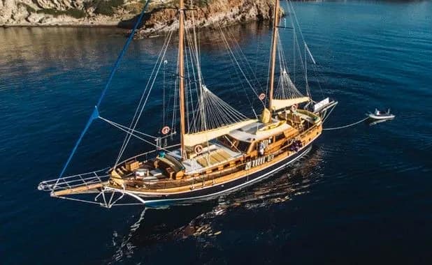 Explore Bodrum on a 21m Rental Boat