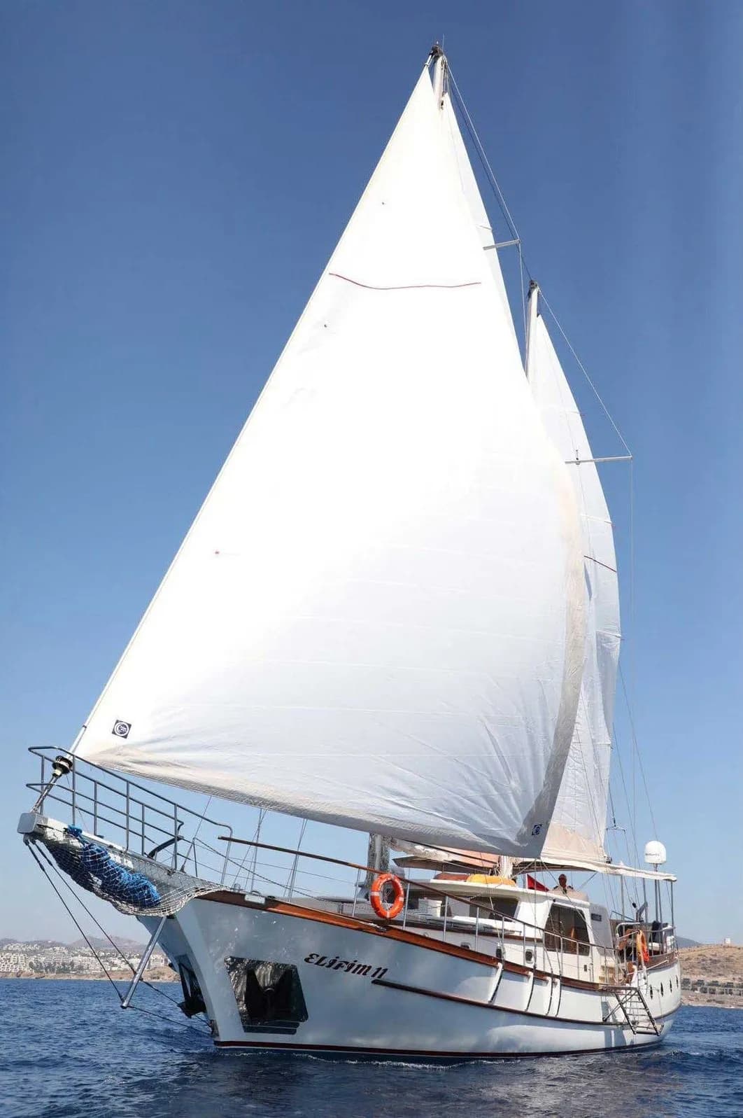 Elifim 11: Bodrum’da Lüks Gulet Konforu - Fotoğraf 5