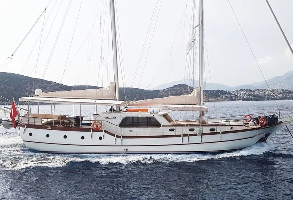 Elifim 11: Bodrum’da Lüks Gulet Konforu - Fotoğraf 3