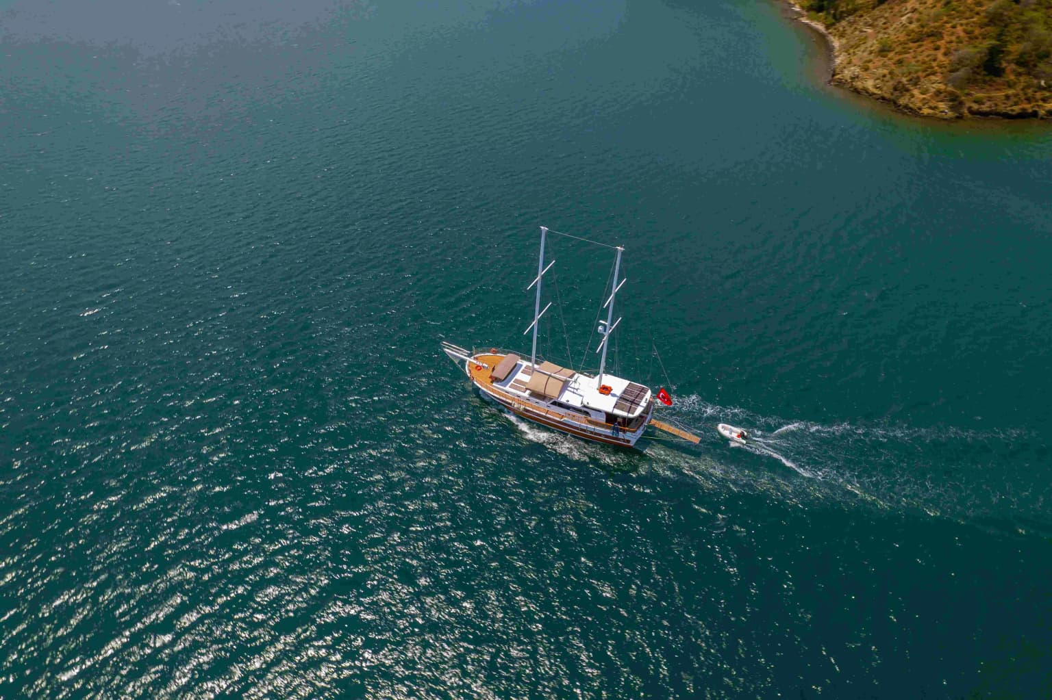Kasapoglu 6: Luxe Gulet with 5 Cabins & Paddle Fun - Fotoğraf 3