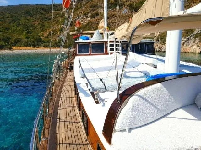 Bodrum'da 8 Kabinli Konforlu Gulet Techne - Fotoğraf 5
