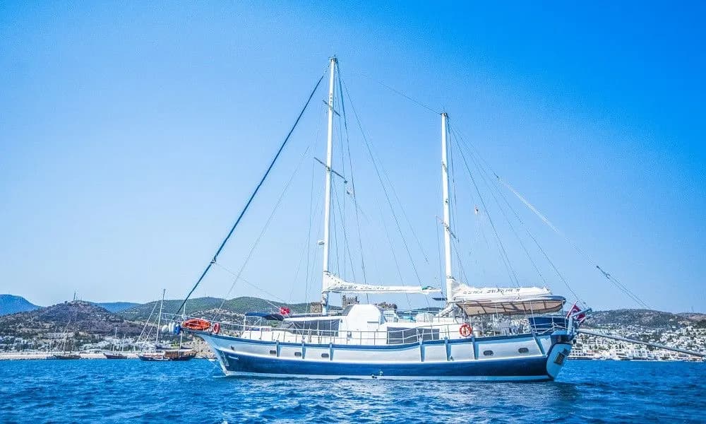 Esma Sultan 2: Luxus Gulet mit Flybridge & Wassersport - Fotoğraf 2