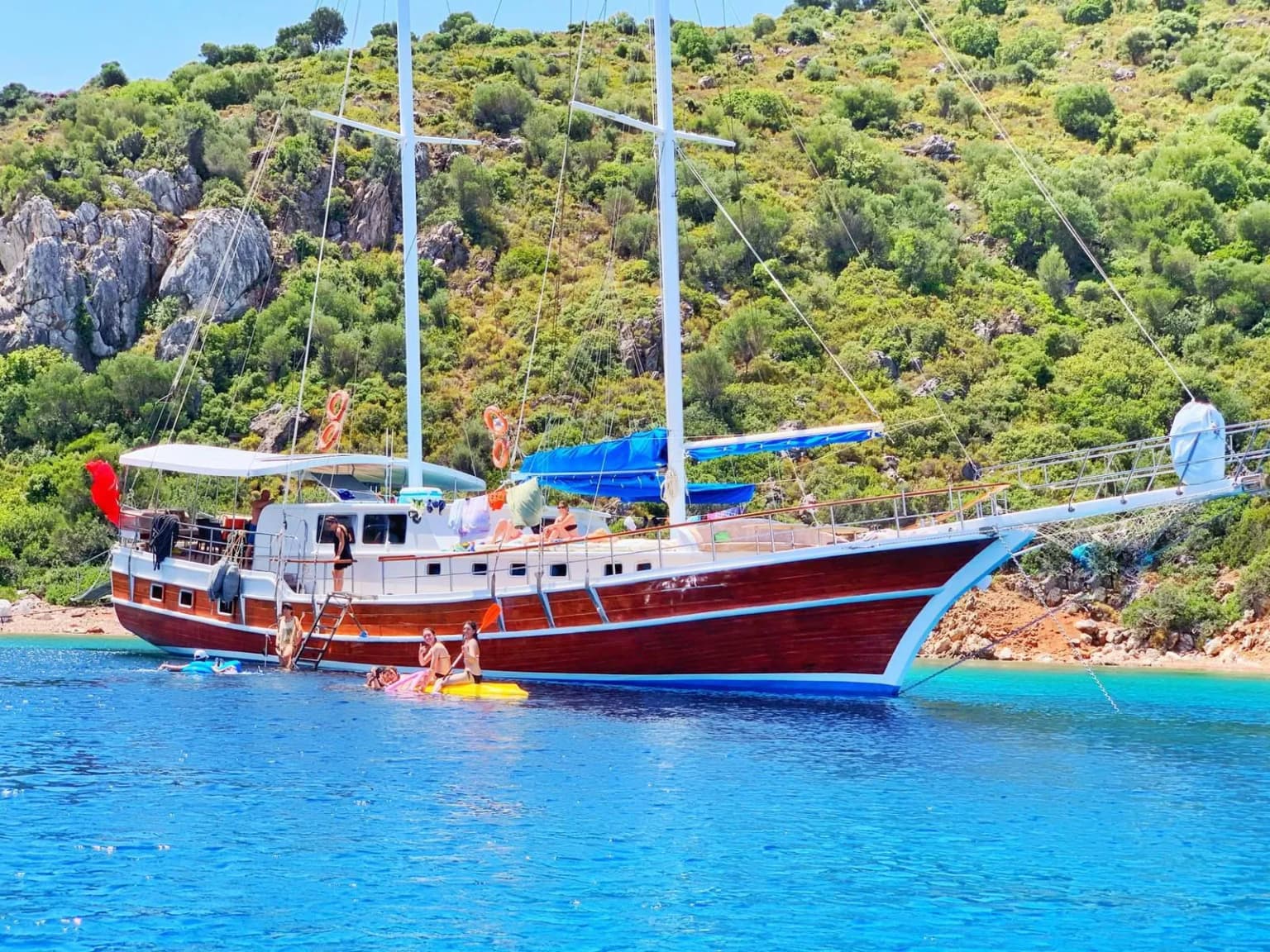 Gülec Es: 6 Cabins, AC & Chef Included - Fotoğraf 2