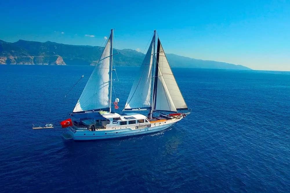 Charter a 24m 5 Cabin Gulet in Bodrum