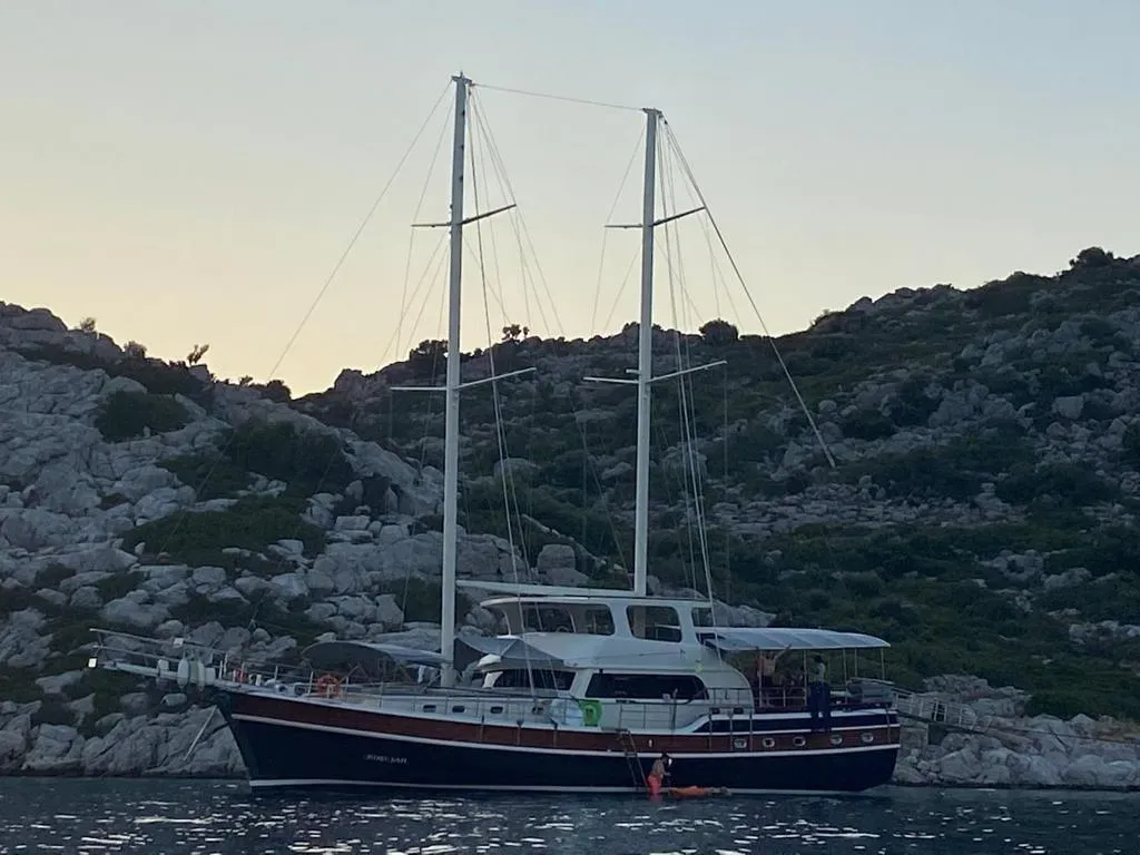 Jakuzili Flybridge'li 6 Kabin Gulet - Rose Sah - Fotoğraf 1
