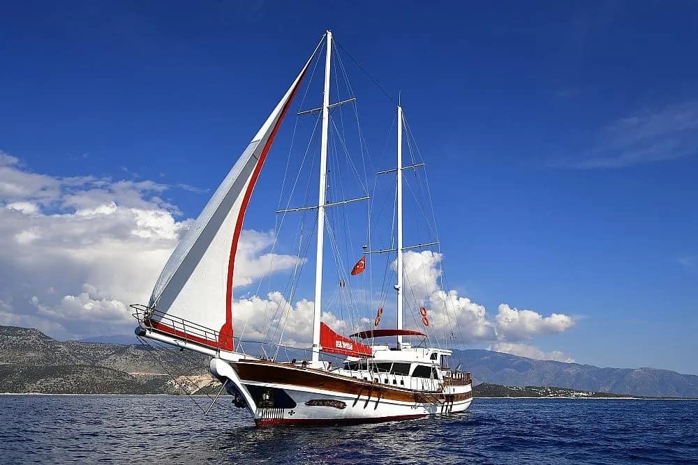 Charter a 25m Boat in Marmaris