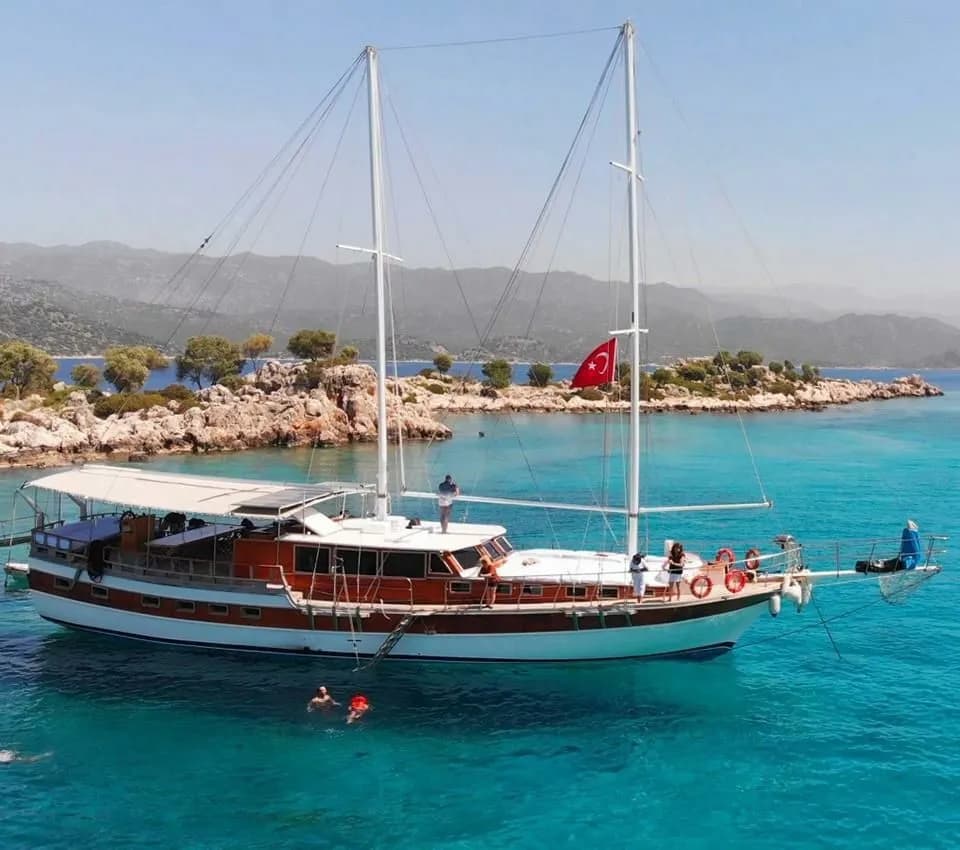 Revenge Gulet: 8 Cabins, Water Fun & Comfort - Fotoğraf 1
