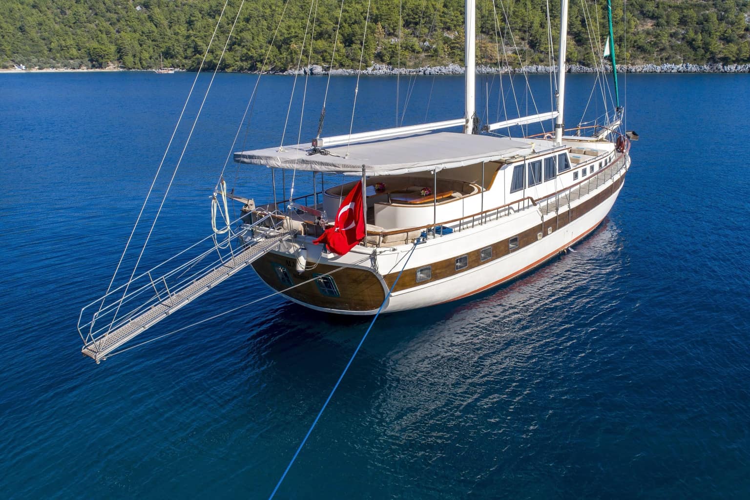 Explore Marmaris on a 25m Rental Gulet