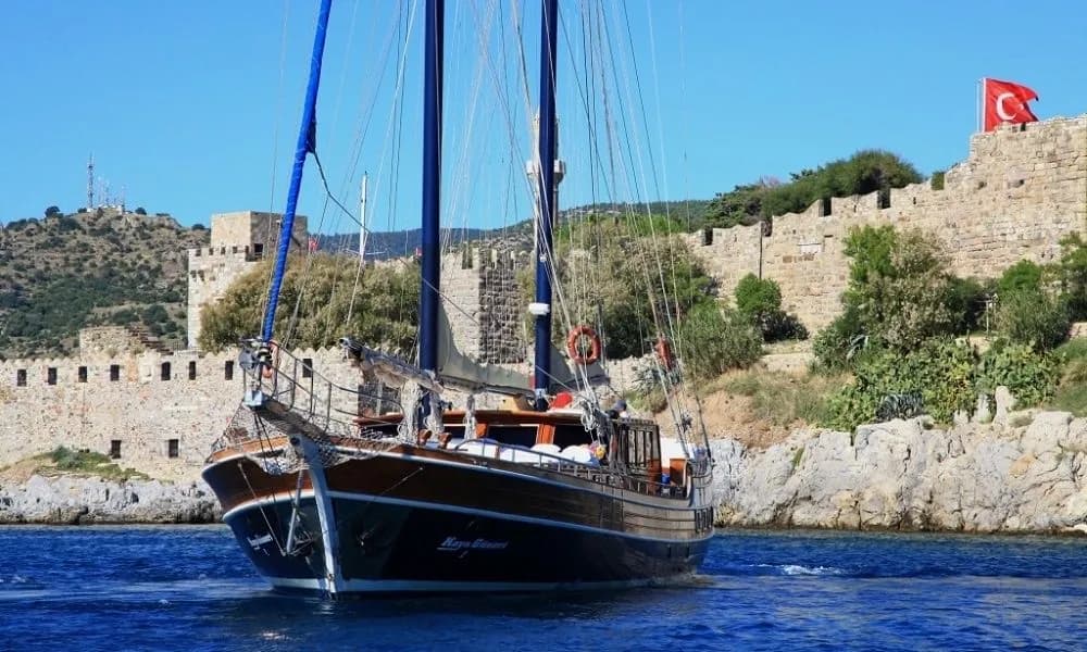 Kaya Güneri 1: Lüks Gulet, Bodrum'da Konfor ve Macera - Fotoğraf 3