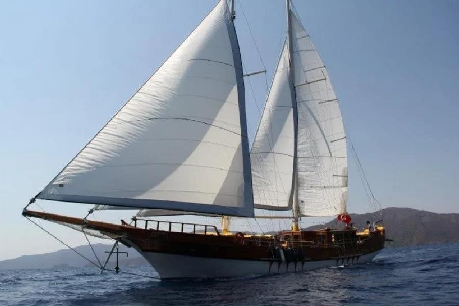 Charter a 26m 6 Cabin Gulet in Marmaris